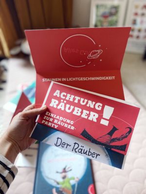Friedrich wird 6! Deko, DIY & Geburtstagstorten für einen Räuber Hotzenplotz Mondraketen Kindergeburtstag | Pinspiration.de