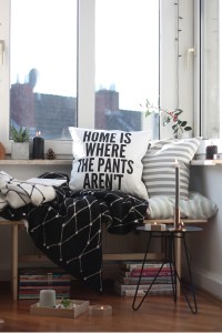 Pinterest Pinner Interview mit Antonia von Craftifair, hier ihr Lieblingsplatz am Fenster