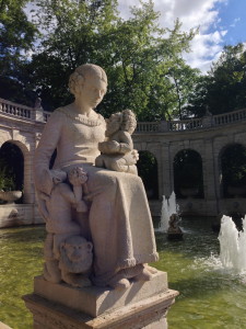 Schneewittchen und die sieben Zwerge, Märchenbrunnen Volkspark Friedrichshain