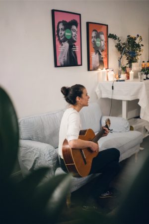fiverr Deutschland: Der Online-Marktplatz für Freelancer | auf fiverr.com findet ihr aus +190 Ländern alle wichtigen digitalen und kreativen Services wie Übersetzung, Grafik-Design, Illustration, Video-Produktion, Programmierung, Marktanalyse oder Beratung uvm. In unserer Fiverr Deutschland Gruppenpinnwand mit Pinspiration stellen wir Euch diese spannende Vielfalt unserer Freelancer aus Deutschland, Österreich, Schweiz und ganz Europa vor. Seid ihr dabei? | Pinspiration.de
